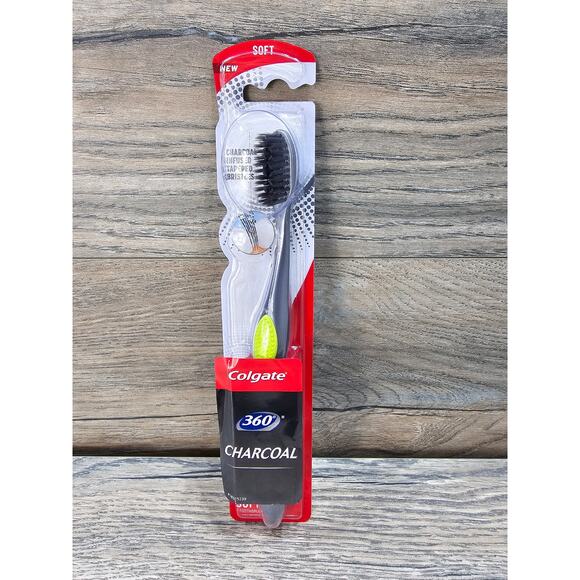 Colgate Soft 360 Charcoal ToothBrush Whole Mouth Clean New - Picture 1 of 3